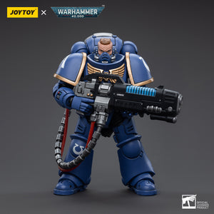 Warhammer Collectibles: 1/18 Scale Ultramarines Hellblasters Brother Paxor