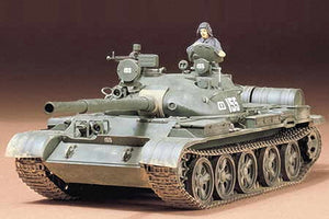 1/35 Soviet T-62 Tank